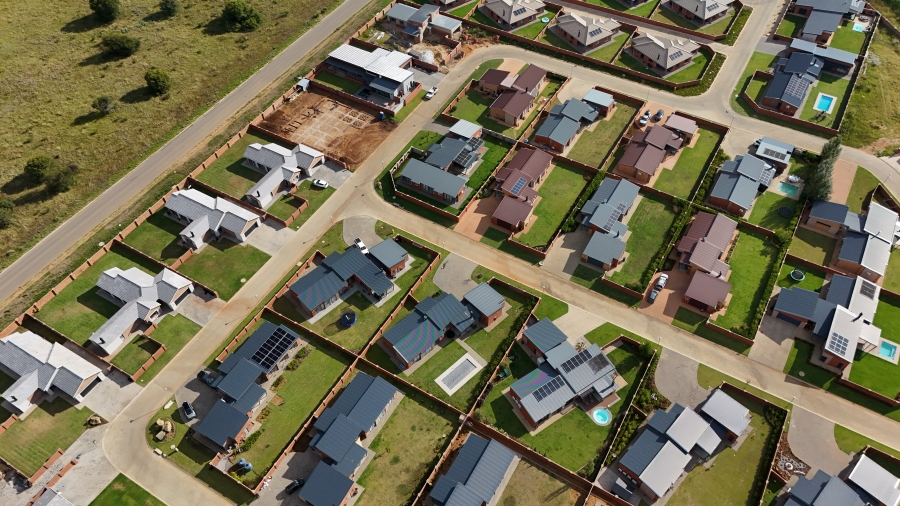 3 Bedroom Property for Sale in Van Der Hoff Park North West